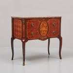 1044 6294 CHEST OF DRAWERS